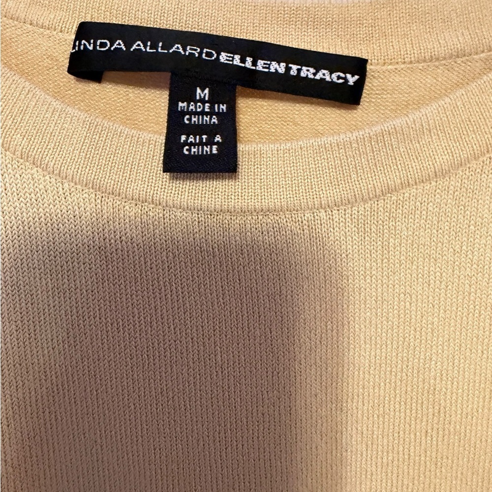 Ellen Tracy Sleeveless Knit Tank in Beige - Preppy - Casual - Size Medium - Picture 4 of 4
